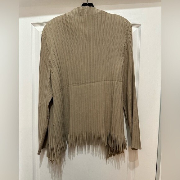Chico’s Fringe Pleated Jacket Size 4 (20/22) - Picture 3 of 5